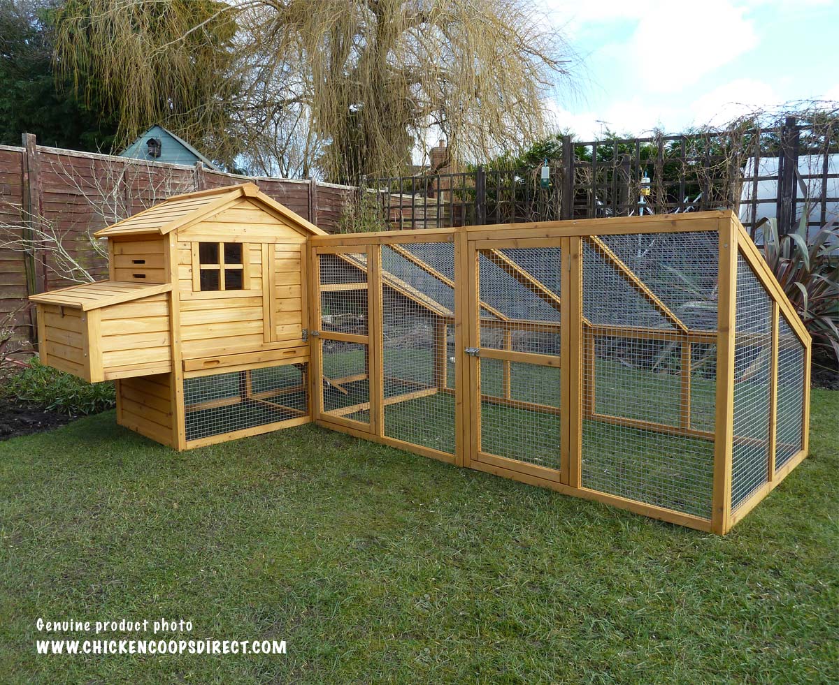 Sussex chicken coop with double run